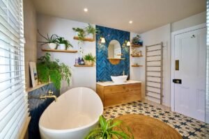 imgi_164_Bacon-Brighton-Modern-Bathroom-Blue-Tiles-Natural-Stone-Free-Standing-Bath-0005 (1)